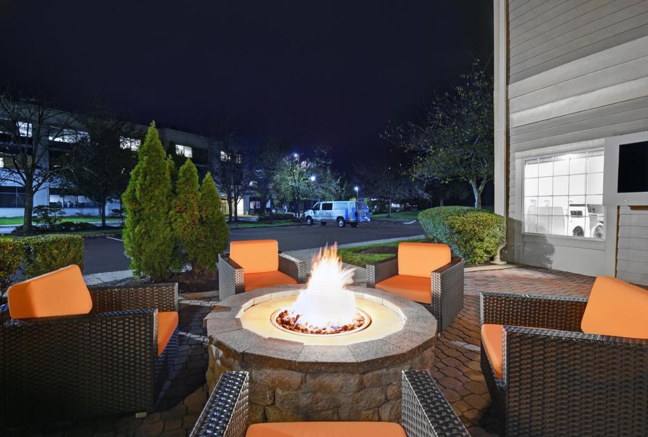 Hyatt House Bridgewater Ξενοδοχείο Εξωτερικό φωτογραφία